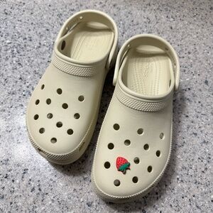 CROCS Cream/Tan Clogs with Strawberry Croc Charm